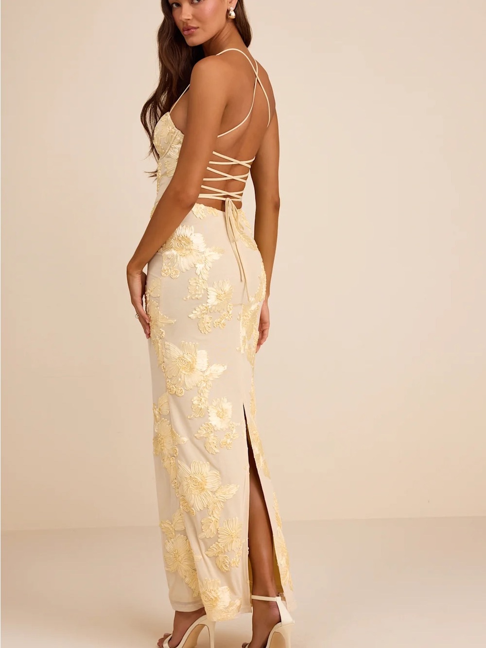 NWT Lulus Sz S Nantessa Light Yellow Floral Applique Lace-Up Maxi Dress